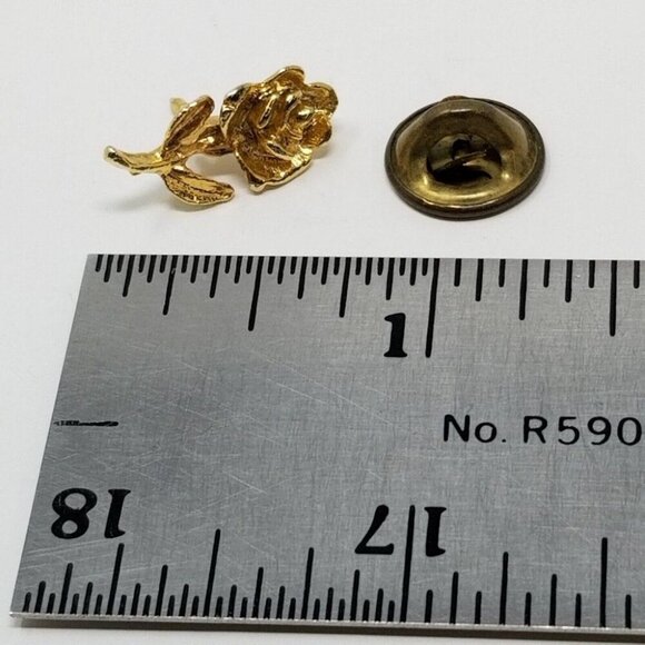 Vintage Golden Rose Brooch Gold Tone Flower Metal Lapel Pin Tie Clip - Picture 2 of 4